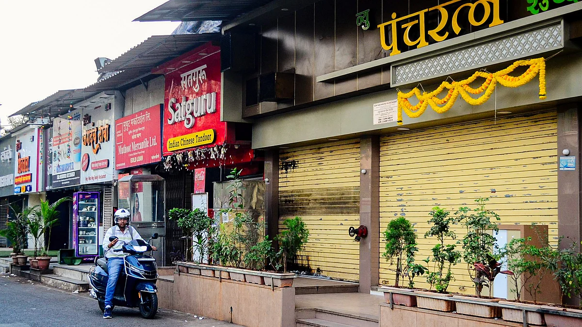 From Dharavi to five-star hotels: LPG crisis shrinks Mumbai’s idli supply