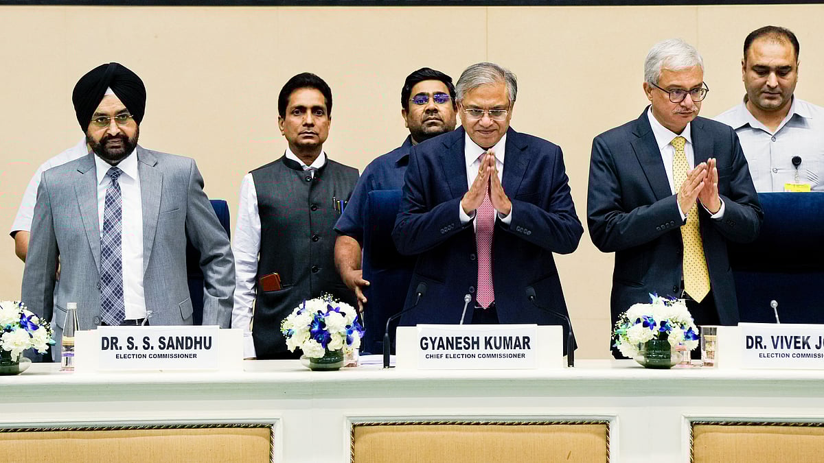 Gyanesh Kumar, S.S. Sandhu and Vivek Joshi at a press meet to announce Assembly poll schedules, 15 March