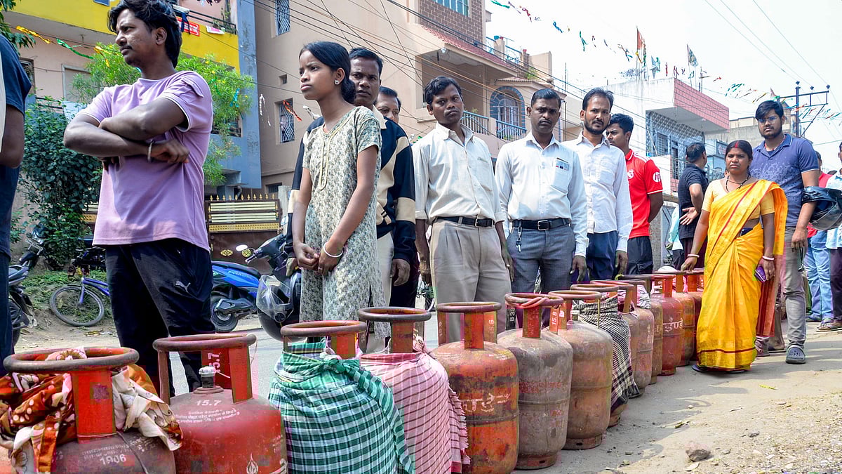 Long queues of people waiting for LPG cylinder is a common sight in most cities