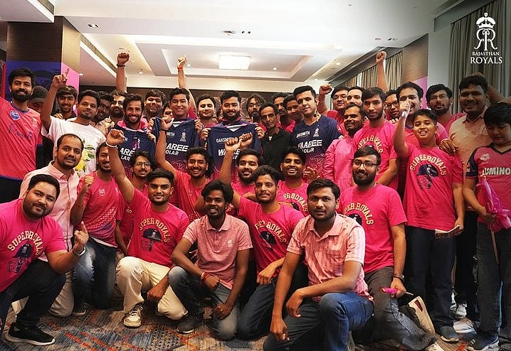 Rajasthan Royals unveil their new shirts