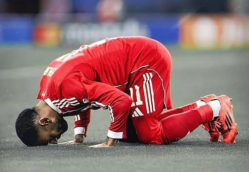 Mo Salah performs his trademark sujood celebration after a goal