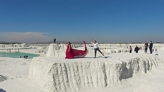 The dump site receives marble slurry waste from more than 1,200 cutting units in the region. 