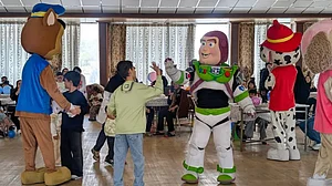 Doctors stage children’s celebration at Tehran hospital.