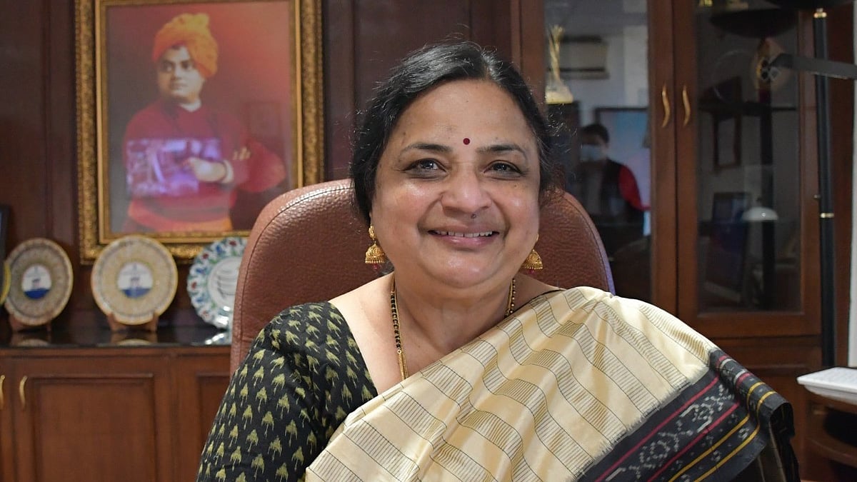 JNUSU writes to police seeking action against JNU VC over caste remarks