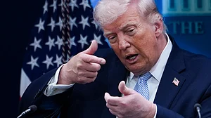 Democrats call for removal of Trump; push back from some Republicans too