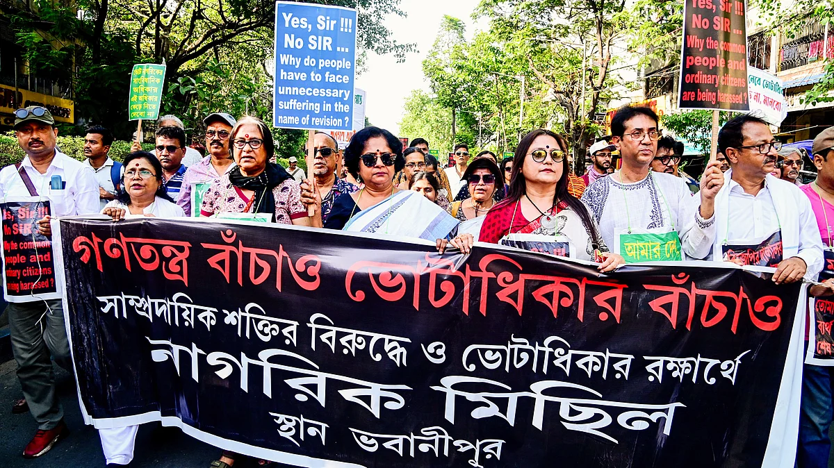 A rally to 'Save Democracy, Save Voting Rights' in Kolkata, 12 April