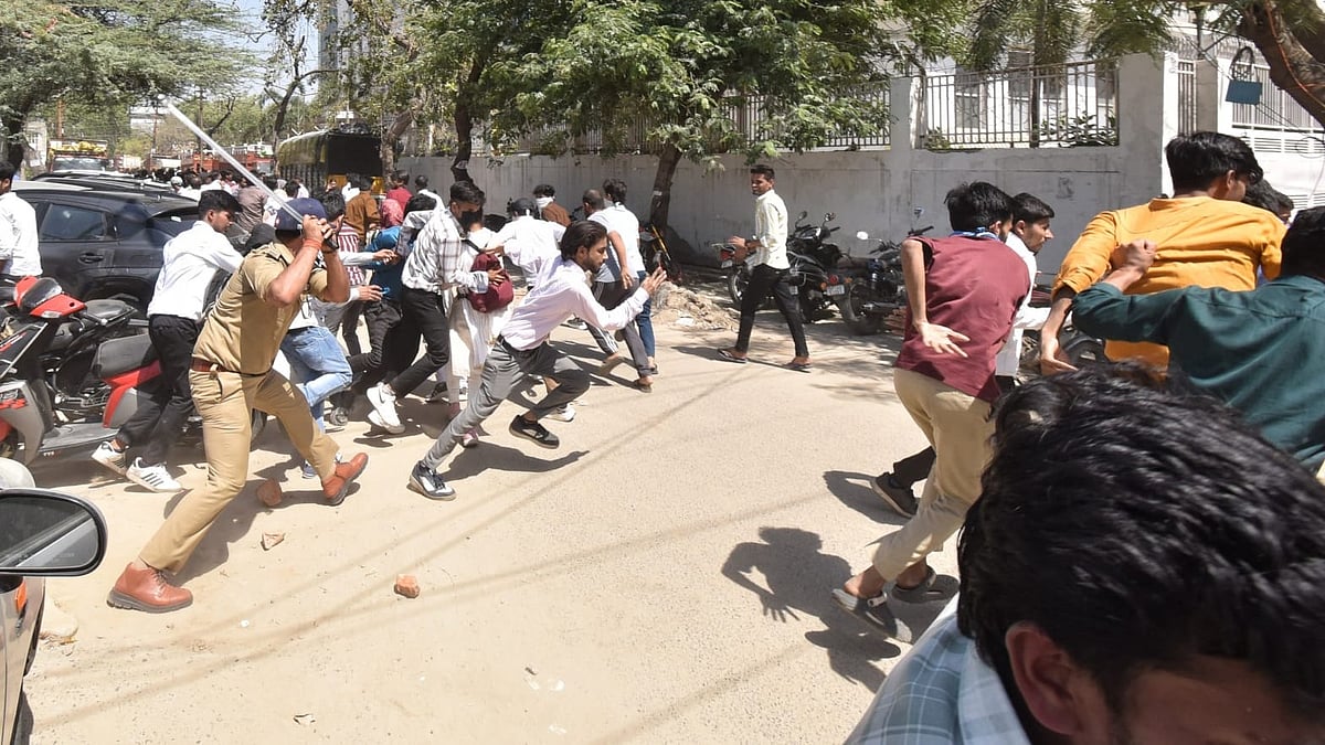 Noida workers protest: Akhilesh blames BJP's capitalist policies while Yogi raises 'Naxal' alarm