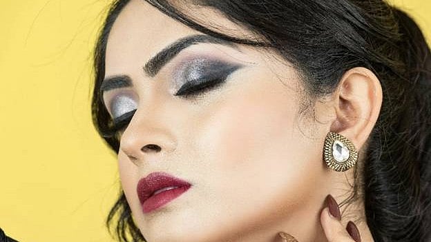 Creating Soft Glam Looks Step-by-Step