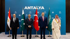 Pakistan is preparing to host a second round of talks between the United States and Iran.