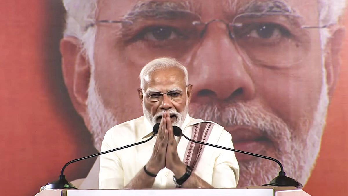 Narendra Modi addresses a public meeting in Coimbatore.