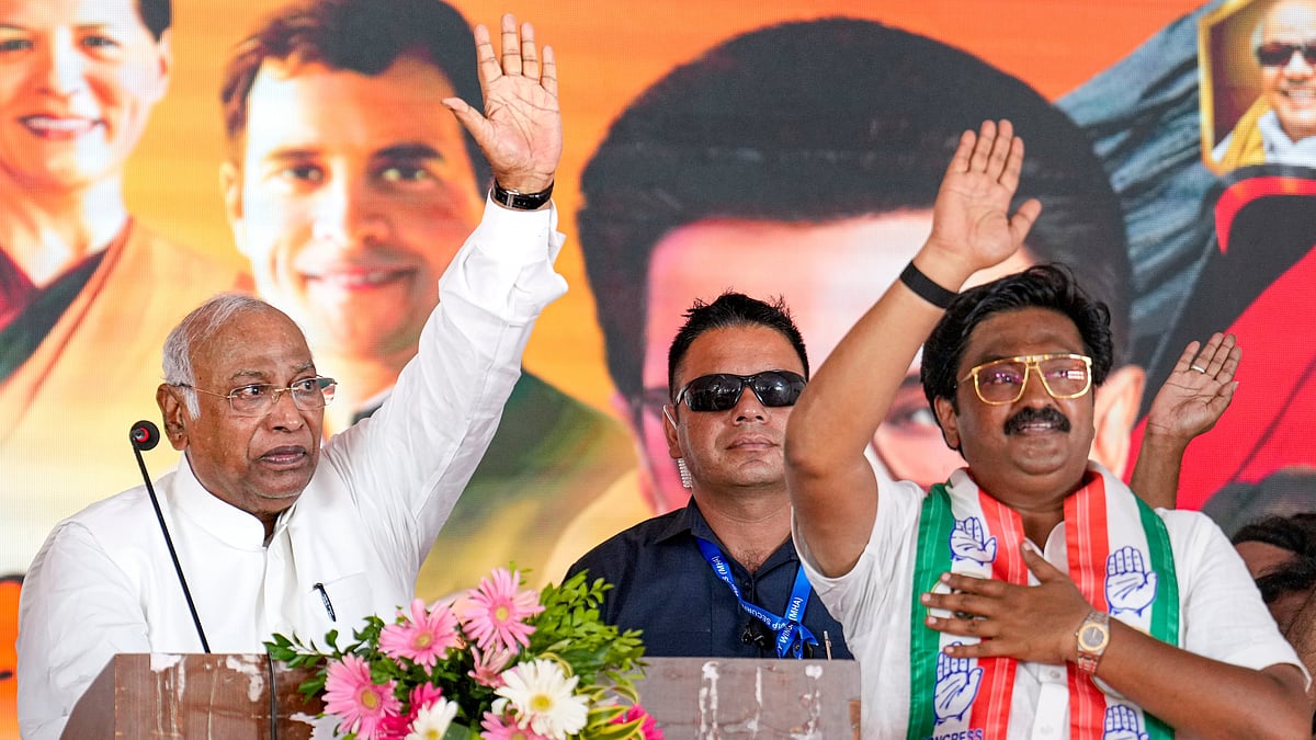 Congress president Mallikarjun Kharge at a rally in Velachery, Tamil Nadu