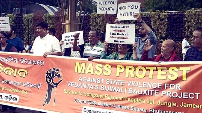 Protesters gather to put out their viewpoint in Sijimali