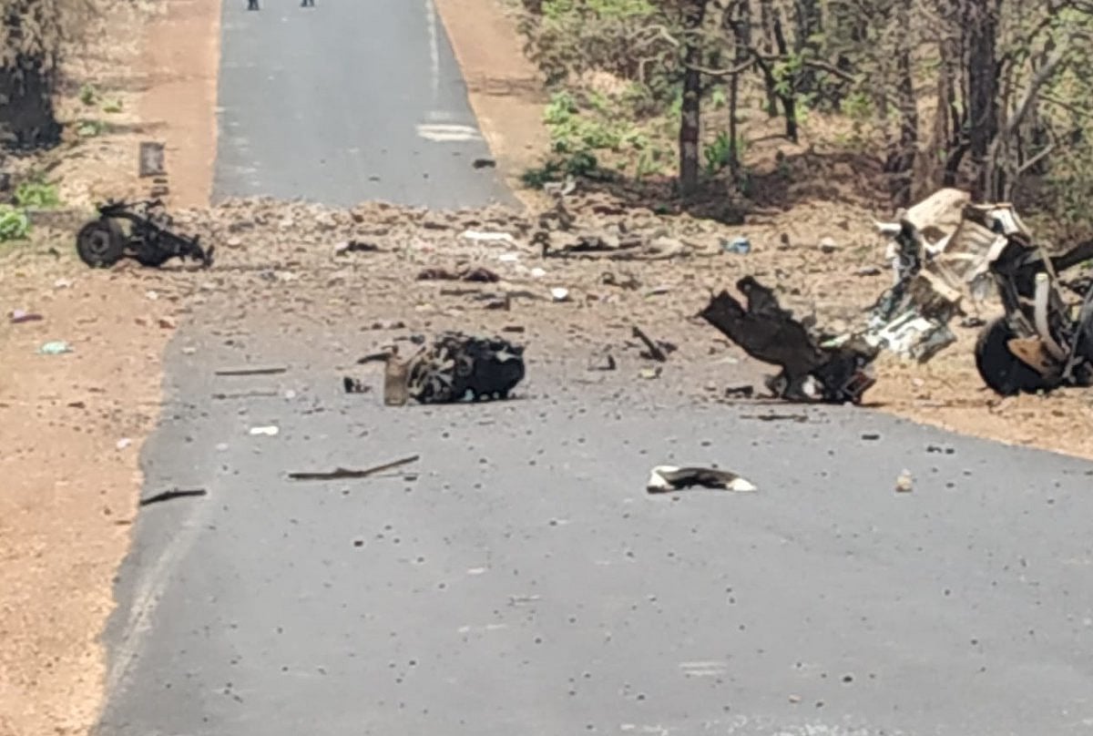 LIVE news updates: IB issues alert to UP police after IED blast in  Gadchiroli