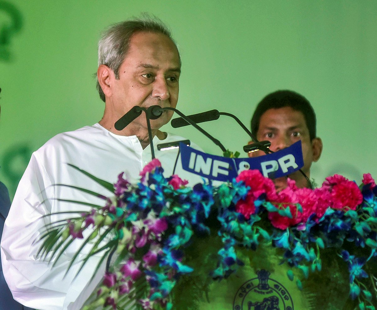 Patnaik takes oath as Odisha CM for 5th consecutive term