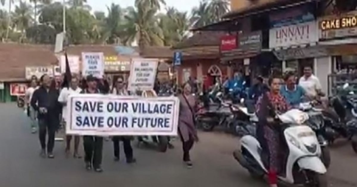 Locals protest against dance bar culture in Goa