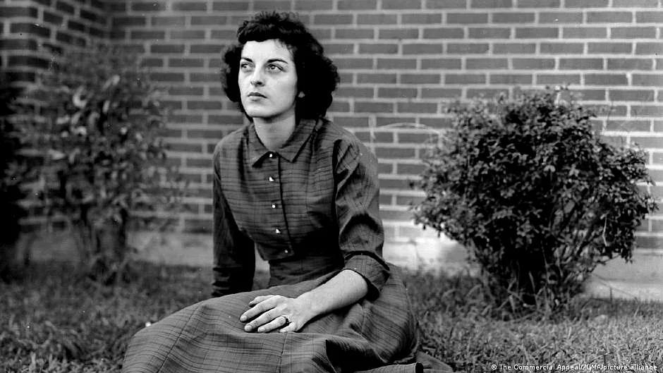 Woman whose claims led to lynching of Emmett Till, dies