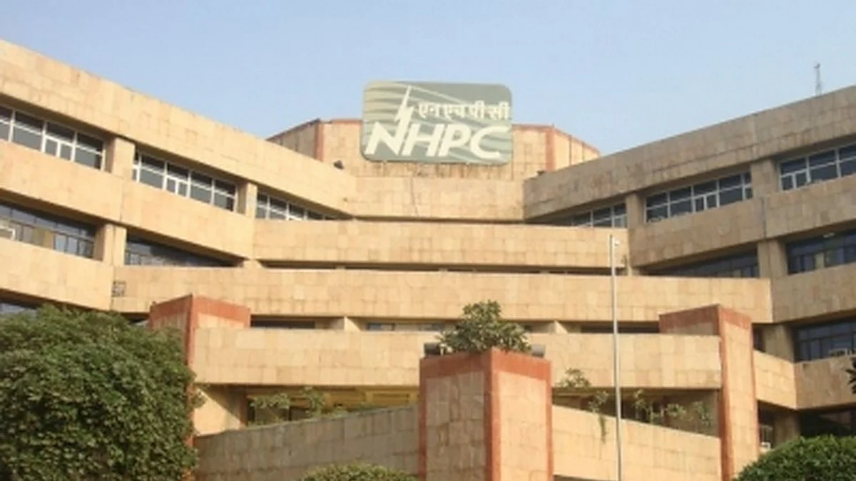 Nhpc Govt reviews NHPC's hydropower projects' status after Sikkim flash floods
