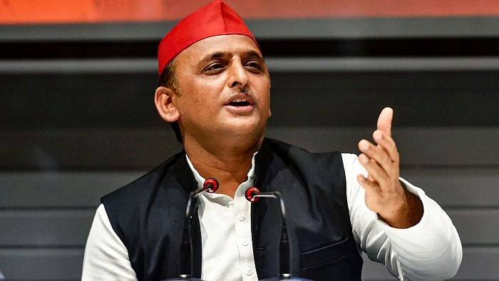 Akhilesh Yadav Demands Yogi Resign After Noida Protest Chaos