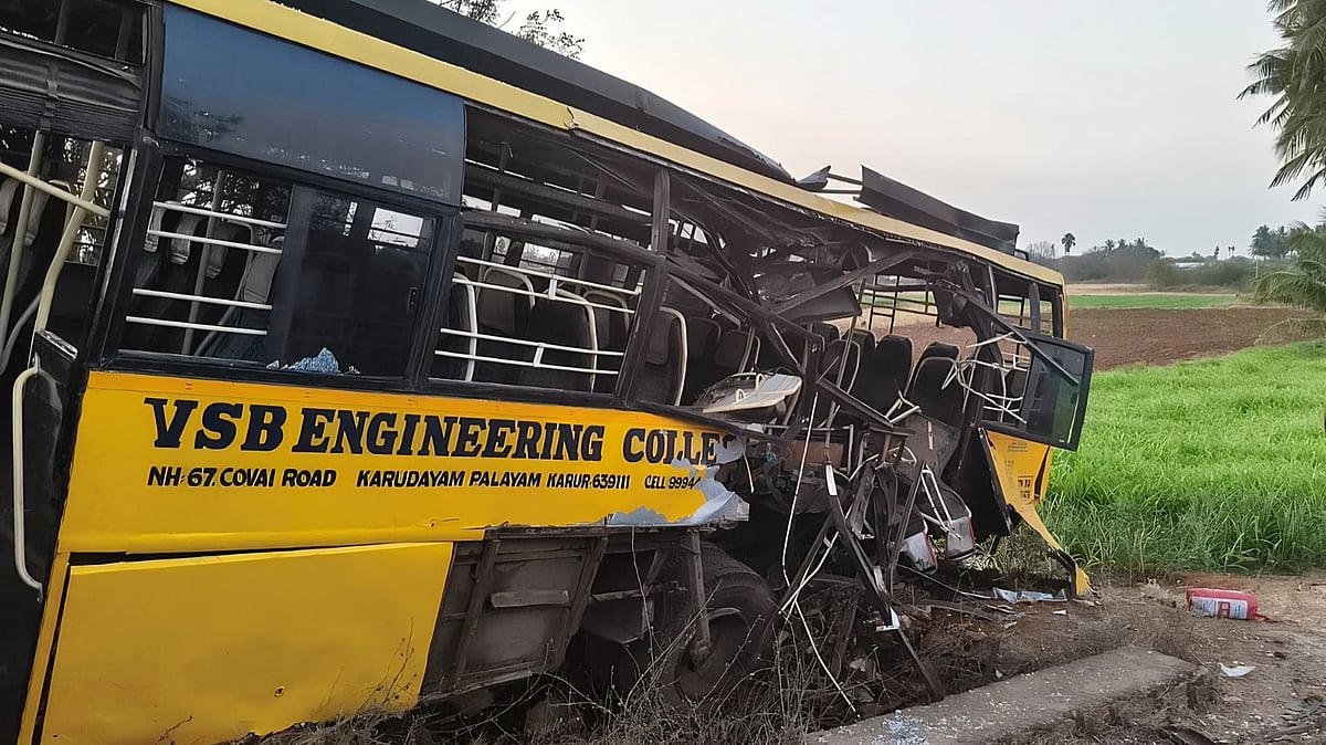 Karur Train Accident Injures 25 Engineering Students