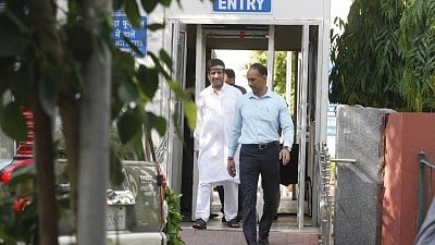 Shabir Shah Arrested by NIA Over 1996 Police Attack Case