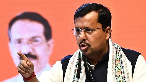 nitin nabin slams 3 bjp leaders