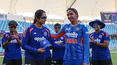 IND W vs THAI W