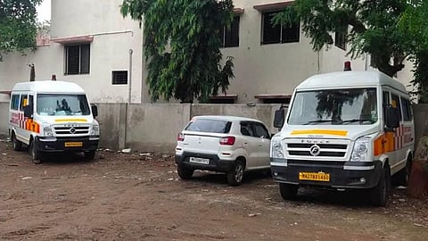 amravati dufferin hospital ambulance diesel issue patient nagpur