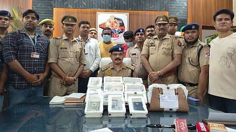 Agra GRP Busts Train Theft Gang, Two Arrested in  26 Lakh Telangana Express 