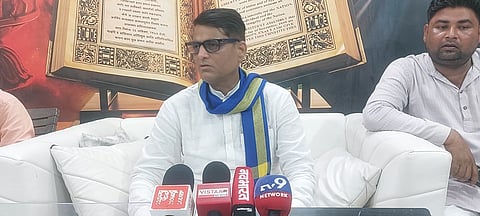 Damodar Singh Yadav Addresses a Press Conference