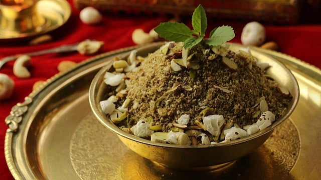 Panjeeri Recipe