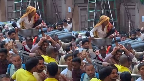 Mathura Son Carries Elderly Mother on His Head to Fulfil Her Wish of Banke Bihari Darshan