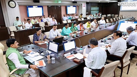 Online monitoring of field activities of government officials