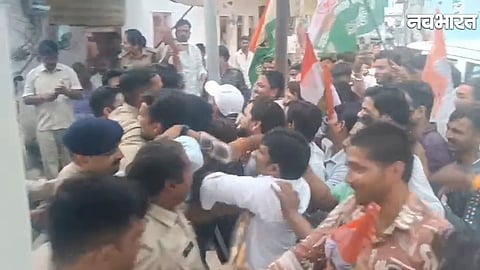 Youth Congress workers face water cannon during protest in Datia