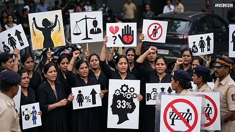 BJP Women Protest Rahul Gandhi Nashik Visit