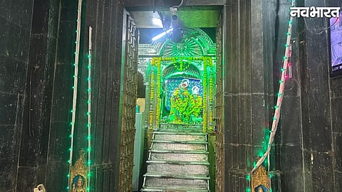 unique story behind the roof of Gopal Mandir in Indore