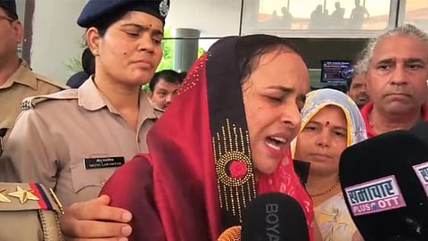 Agra Cantt Assault Case Two RPF Sub Inspectors  Two Constables Found Guilty