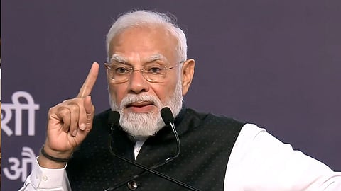 pm modi in du