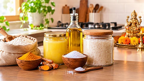 Vastu shastra kitchen never leave these 5 things empty RRS05