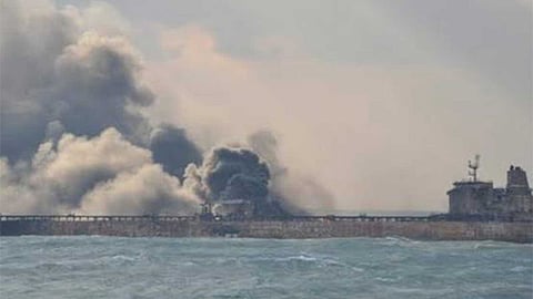 Iran fuel tanker explosion