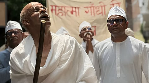 Manoj Bajpayee Film Mahatma Gandhi