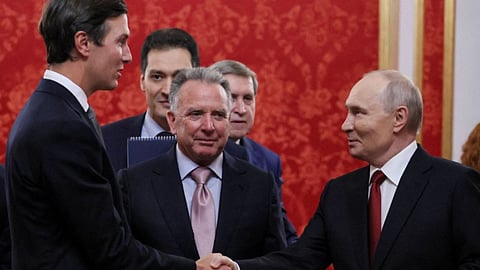 Putin Meet With Trump's Envoys