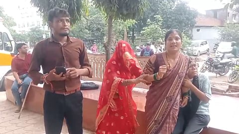 Child Death in Upadhyay Hospital Agra Family Alleges Medical Negligence 