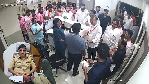 Shiv Sena Leaders Booked For Assault