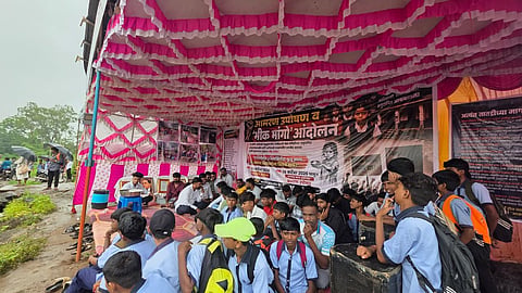 harsul protest student andolan ashram school basic facilities teachers