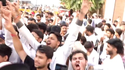 Bhopal Intern Doctors Protest