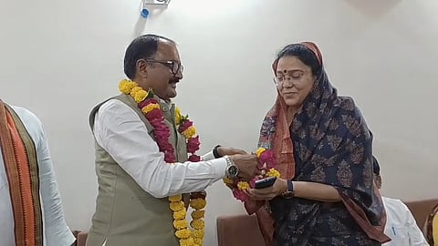 Minister Rakesh Shukla