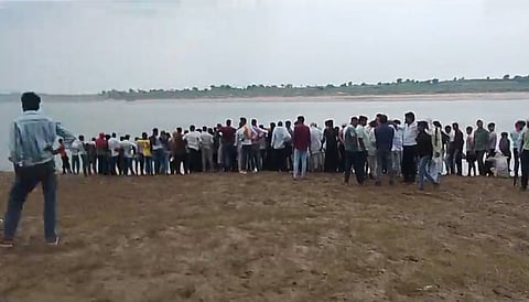 SEDRF rescue operation after father and son drowned in Chambal River