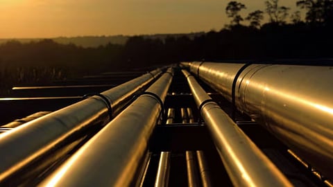 Saudi Oil Pipeline Shutdown