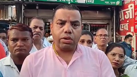 Protest infront Of wine shop