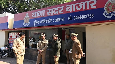 Agra Police Viral Video: Defense Colony Chowki In Charge Allegedly Heard Making Controversial Remark